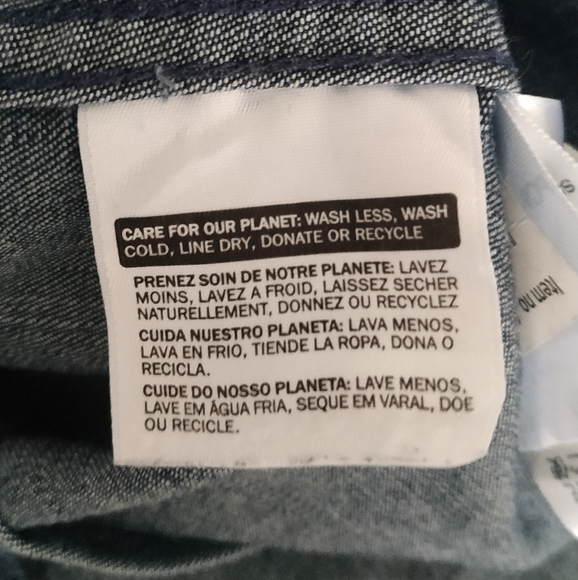 Levis Tailored Western Shirt - Picture 15 of 15